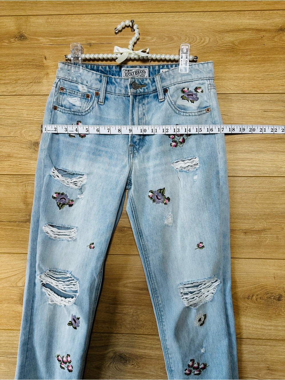 Lucky Brand Light Blue Distressed Boyfriend Jeans with Floral Embroidery - Picture 9 of 13